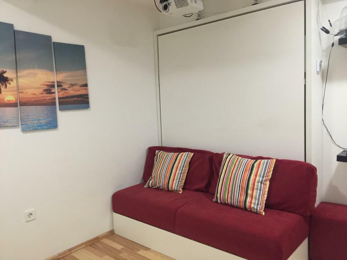 Apartment Red Square ليوبليانا المظهر الخارجي الصورة